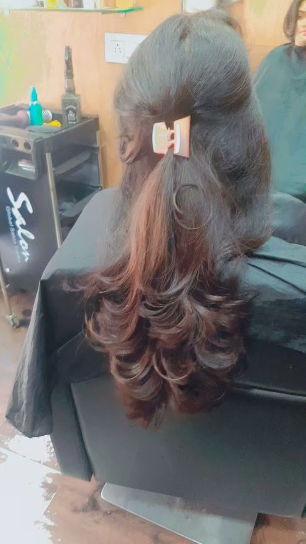 Haircut, Colour & Styling